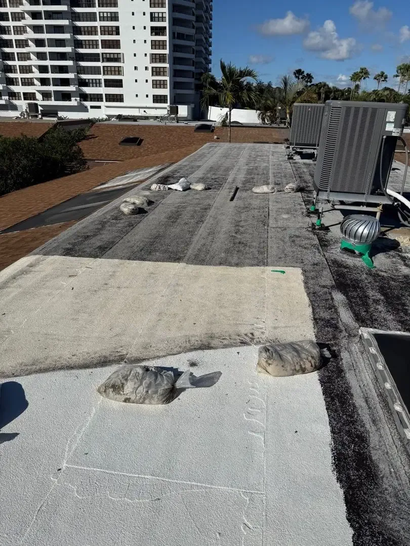Emergency Commercial Roof Repair in El Cajon, CA